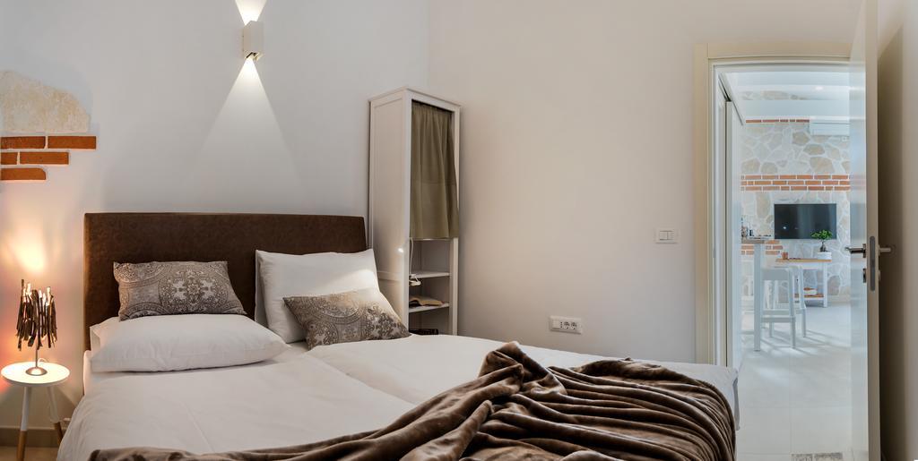 Arka Trogir Apartments - Seget Vranjica Extérieur photo