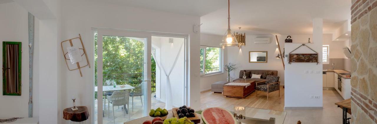 Arka Trogir Apartments - Seget Vranjica Extérieur photo