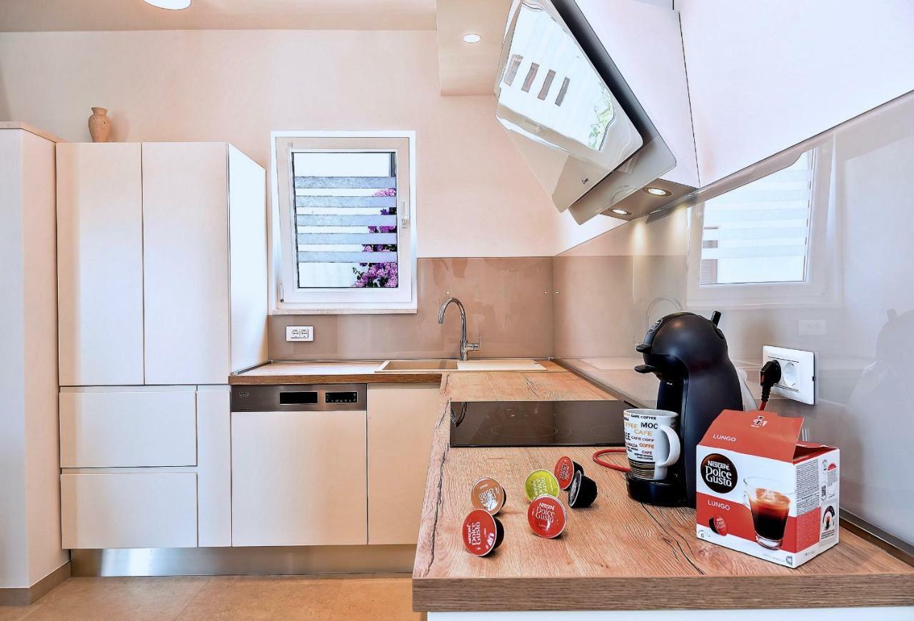 Arka Trogir Apartments - Seget Vranjica Extérieur photo
